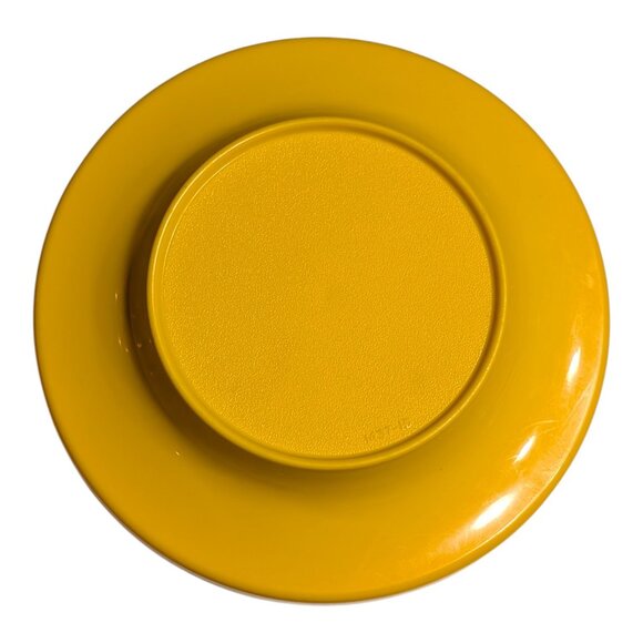 VTG Yellow TUPPERWARE Seal N Serve Bowl #1436 w/ Lid 1437-18 Container USA - Picture 6 of 6